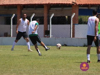 
<a style='margin-left: 5px;' class='btn btn-xs btn-social btn-facebook' href='https://www.facebook.com/sharer/sharer.php?u=https://www.boladovale.com.br/imgs/800-800-90/conteudo/fotos/1369/img0833.jpg' rel='popup' data-width='500' data-height='400'><i class='fa fa-facebook'></i>Compartilhar <span class='hidden-xs'>no Facebook</span>
</a> 
<a class='btn btn-default btn-xs' target='_blank' href='imgs/800-800-90/conteudo/fotos/1369/img0833.jpg'>
<span class='glyphicon glyphicon-cloud-download'></span> Salvar
</a> 
<span></span>