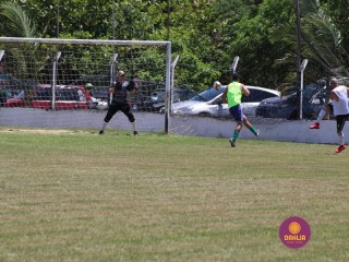 
<a style='margin-left: 5px;' class='btn btn-xs btn-social btn-facebook' href='https://www.facebook.com/sharer/sharer.php?u=https://www.boladovale.com.br/imgs/800-800-90/conteudo/fotos/1369/img0898.jpg' rel='popup' data-width='500' data-height='400'><i class='fa fa-facebook'></i>Compartilhar <span class='hidden-xs'>no Facebook</span>
</a> 
<a class='btn btn-default btn-xs' target='_blank' href='imgs/800-800-90/conteudo/fotos/1369/img0898.jpg'>
<span class='glyphicon glyphicon-cloud-download'></span> Salvar
</a> 
<span></span>