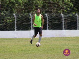 
<a style='margin-left: 5px;' class='btn btn-xs btn-social btn-facebook' href='https://www.facebook.com/sharer/sharer.php?u=https://www.boladovale.com.br/imgs/800-800-90/conteudo/fotos/1369/img0909.jpg' rel='popup' data-width='500' data-height='400'><i class='fa fa-facebook'></i>Compartilhar <span class='hidden-xs'>no Facebook</span>
</a> 
<a class='btn btn-default btn-xs' target='_blank' href='imgs/800-800-90/conteudo/fotos/1369/img0909.jpg'>
<span class='glyphicon glyphicon-cloud-download'></span> Salvar
</a> 
<span></span>