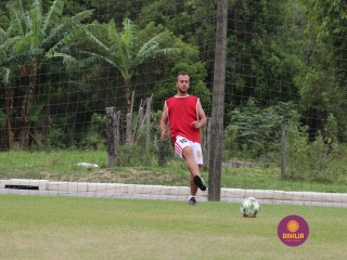 
<a style='margin-left: 5px;' class='btn btn-xs btn-social btn-facebook' href='https://www.facebook.com/sharer/sharer.php?u=https://www.boladovale.com.br/imgs/800-800-90/conteudo/fotos/1370/img1176.jpg' rel='popup' data-width='500' data-height='400'><i class='fa fa-facebook'></i>Compartilhar <span class='hidden-xs'>no Facebook</span>
</a> 
<a class='btn btn-default btn-xs' target='_blank' href='imgs/800-800-90/conteudo/fotos/1370/img1176.jpg'>
<span class='glyphicon glyphicon-cloud-download'></span> Salvar
</a> 
<span></span>