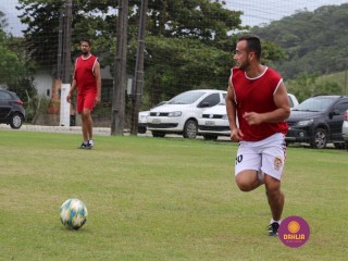 
<a style='margin-left: 5px;' class='btn btn-xs btn-social btn-facebook' href='https://www.facebook.com/sharer/sharer.php?u=https://www.boladovale.com.br/imgs/800-800-90/conteudo/fotos/1370/img1194.jpg' rel='popup' data-width='500' data-height='400'><i class='fa fa-facebook'></i>Compartilhar <span class='hidden-xs'>no Facebook</span>
</a> 
<a class='btn btn-default btn-xs' target='_blank' href='imgs/800-800-90/conteudo/fotos/1370/img1194.jpg'>
<span class='glyphicon glyphicon-cloud-download'></span> Salvar
</a> 
<span></span>