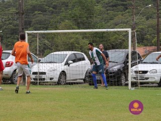 
<a style='margin-left: 5px;' class='btn btn-xs btn-social btn-facebook' href='https://www.facebook.com/sharer/sharer.php?u=https://www.boladovale.com.br/imgs/800-800-90/conteudo/fotos/1370/img1283.jpg' rel='popup' data-width='500' data-height='400'><i class='fa fa-facebook'></i>Compartilhar <span class='hidden-xs'>no Facebook</span>
</a> 
<a class='btn btn-default btn-xs' target='_blank' href='imgs/800-800-90/conteudo/fotos/1370/img1283.jpg'>
<span class='glyphicon glyphicon-cloud-download'></span> Salvar
</a> 
<span></span>