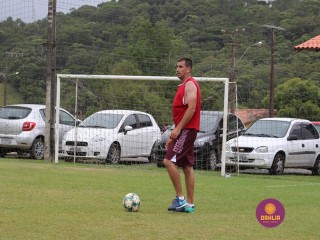 
<a style='margin-left: 5px;' class='btn btn-xs btn-social btn-facebook' href='https://www.facebook.com/sharer/sharer.php?u=https://www.boladovale.com.br/imgs/800-800-90/conteudo/fotos/1370/img1289.jpg' rel='popup' data-width='500' data-height='400'><i class='fa fa-facebook'></i>Compartilhar <span class='hidden-xs'>no Facebook</span>
</a> 
<a class='btn btn-default btn-xs' target='_blank' href='imgs/800-800-90/conteudo/fotos/1370/img1289.jpg'>
<span class='glyphicon glyphicon-cloud-download'></span> Salvar
</a> 
<span></span>