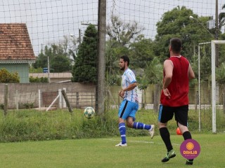 
<a style='margin-left: 5px;' class='btn btn-xs btn-social btn-facebook' href='https://www.facebook.com/sharer/sharer.php?u=https://www.boladovale.com.br/imgs/800-800-90/conteudo/fotos/1370/img1314.jpg' rel='popup' data-width='500' data-height='400'><i class='fa fa-facebook'></i>Compartilhar <span class='hidden-xs'>no Facebook</span>
</a> 
<a class='btn btn-default btn-xs' target='_blank' href='imgs/800-800-90/conteudo/fotos/1370/img1314.jpg'>
<span class='glyphicon glyphicon-cloud-download'></span> Salvar
</a> 
<span></span>