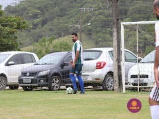 
<a style='margin-left: 5px;' class='btn btn-xs btn-social btn-facebook' href='https://www.facebook.com/sharer/sharer.php?u=https://www.boladovale.com.br/imgs/800-800-90/conteudo/fotos/1370/img1332.jpg' rel='popup' data-width='500' data-height='400'><i class='fa fa-facebook'></i>Compartilhar <span class='hidden-xs'>no Facebook</span>
</a> 
<a class='btn btn-default btn-xs' target='_blank' href='imgs/800-800-90/conteudo/fotos/1370/img1332.jpg'>
<span class='glyphicon glyphicon-cloud-download'></span> Salvar
</a> 
<span></span>