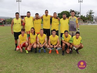 
<a style='margin-left: 5px;' class='btn btn-xs btn-social btn-facebook' href='https://www.facebook.com/sharer/sharer.php?u=https://www.boladovale.com.br/imgs/800-800-90/conteudo/fotos/1371/img1367.jpg' rel='popup' data-width='500' data-height='400'><i class='fa fa-facebook'></i>Compartilhar <span class='hidden-xs'>no Facebook</span>
</a> 
<a class='btn btn-default btn-xs' target='_blank' href='imgs/800-800-90/conteudo/fotos/1371/img1367.jpg'>
<span class='glyphicon glyphicon-cloud-download'></span> Salvar
</a> 
<span></span>