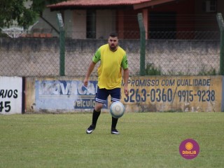 
<a style='margin-left: 5px;' class='btn btn-xs btn-social btn-facebook' href='https://www.facebook.com/sharer/sharer.php?u=https://www.boladovale.com.br/imgs/800-800-90/conteudo/fotos/1371/img1388.jpg' rel='popup' data-width='500' data-height='400'><i class='fa fa-facebook'></i>Compartilhar <span class='hidden-xs'>no Facebook</span>
</a> 
<a class='btn btn-default btn-xs' target='_blank' href='imgs/800-800-90/conteudo/fotos/1371/img1388.jpg'>
<span class='glyphicon glyphicon-cloud-download'></span> Salvar
</a> 
<span></span>