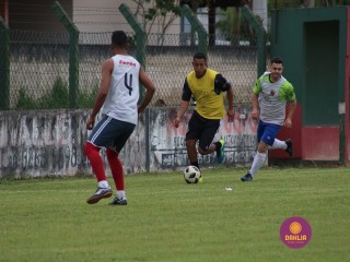 
<a style='margin-left: 5px;' class='btn btn-xs btn-social btn-facebook' href='https://www.facebook.com/sharer/sharer.php?u=https://www.boladovale.com.br/imgs/800-800-90/conteudo/fotos/1371/img1410.jpg' rel='popup' data-width='500' data-height='400'><i class='fa fa-facebook'></i>Compartilhar <span class='hidden-xs'>no Facebook</span>
</a> 
<a class='btn btn-default btn-xs' target='_blank' href='imgs/800-800-90/conteudo/fotos/1371/img1410.jpg'>
<span class='glyphicon glyphicon-cloud-download'></span> Salvar
</a> 
<span></span>