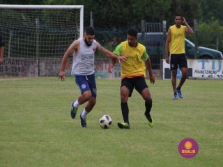 
<a style='margin-left: 5px;' class='btn btn-xs btn-social btn-facebook' href='https://www.facebook.com/sharer/sharer.php?u=https://www.boladovale.com.br/imgs/800-800-90/conteudo/fotos/1371/img1421.jpg' rel='popup' data-width='500' data-height='400'><i class='fa fa-facebook'></i>Compartilhar <span class='hidden-xs'>no Facebook</span>
</a> 
<a class='btn btn-default btn-xs' target='_blank' href='imgs/800-800-90/conteudo/fotos/1371/img1421.jpg'>
<span class='glyphicon glyphicon-cloud-download'></span> Salvar
</a> 
<span></span>