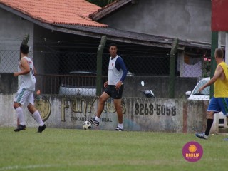 
<a style='margin-left: 5px;' class='btn btn-xs btn-social btn-facebook' href='https://www.facebook.com/sharer/sharer.php?u=https://www.boladovale.com.br/imgs/800-800-90/conteudo/fotos/1371/img1429.jpg' rel='popup' data-width='500' data-height='400'><i class='fa fa-facebook'></i>Compartilhar <span class='hidden-xs'>no Facebook</span>
</a> 
<a class='btn btn-default btn-xs' target='_blank' href='imgs/800-800-90/conteudo/fotos/1371/img1429.jpg'>
<span class='glyphicon glyphicon-cloud-download'></span> Salvar
</a> 
<span></span>