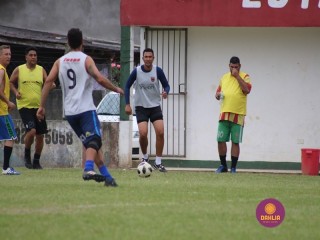 
<a style='margin-left: 5px;' class='btn btn-xs btn-social btn-facebook' href='https://www.facebook.com/sharer/sharer.php?u=https://www.boladovale.com.br/imgs/800-800-90/conteudo/fotos/1371/img1430.jpg' rel='popup' data-width='500' data-height='400'><i class='fa fa-facebook'></i>Compartilhar <span class='hidden-xs'>no Facebook</span>
</a> 
<a class='btn btn-default btn-xs' target='_blank' href='imgs/800-800-90/conteudo/fotos/1371/img1430.jpg'>
<span class='glyphicon glyphicon-cloud-download'></span> Salvar
</a> 
<span></span>