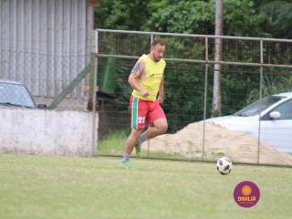 
<a style='margin-left: 5px;' class='btn btn-xs btn-social btn-facebook' href='https://www.facebook.com/sharer/sharer.php?u=https://www.boladovale.com.br/imgs/800-800-90/conteudo/fotos/1371/img1443.jpg' rel='popup' data-width='500' data-height='400'><i class='fa fa-facebook'></i>Compartilhar <span class='hidden-xs'>no Facebook</span>
</a> 
<a class='btn btn-default btn-xs' target='_blank' href='imgs/800-800-90/conteudo/fotos/1371/img1443.jpg'>
<span class='glyphicon glyphicon-cloud-download'></span> Salvar
</a> 
<span></span>