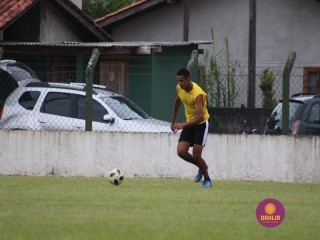 
<a style='margin-left: 5px;' class='btn btn-xs btn-social btn-facebook' href='https://www.facebook.com/sharer/sharer.php?u=https://www.boladovale.com.br/imgs/800-800-90/conteudo/fotos/1371/img1449.jpg' rel='popup' data-width='500' data-height='400'><i class='fa fa-facebook'></i>Compartilhar <span class='hidden-xs'>no Facebook</span>
</a> 
<a class='btn btn-default btn-xs' target='_blank' href='imgs/800-800-90/conteudo/fotos/1371/img1449.jpg'>
<span class='glyphicon glyphicon-cloud-download'></span> Salvar
</a> 
<span></span>
