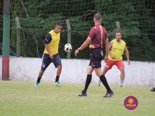 
<a style='margin-left: 5px;' class='btn btn-xs btn-social btn-facebook' href='https://www.facebook.com/sharer/sharer.php?u=https://www.boladovale.com.br/imgs/800-800-90/conteudo/fotos/1371/img1462.jpg' rel='popup' data-width='500' data-height='400'><i class='fa fa-facebook'></i>Compartilhar <span class='hidden-xs'>no Facebook</span>
</a> 
<a class='btn btn-default btn-xs' target='_blank' href='imgs/800-800-90/conteudo/fotos/1371/img1462.jpg'>
<span class='glyphicon glyphicon-cloud-download'></span> Salvar
</a> 
<span></span>