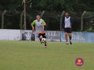 
<a style='margin-left: 5px;' class='btn btn-xs btn-social btn-facebook' href='https://www.facebook.com/sharer/sharer.php?u=https://www.boladovale.com.br/imgs/800-800-90/conteudo/fotos/1371/img1491.jpg' rel='popup' data-width='500' data-height='400'><i class='fa fa-facebook'></i>Compartilhar <span class='hidden-xs'>no Facebook</span>
</a> 
<a class='btn btn-default btn-xs' target='_blank' href='imgs/800-800-90/conteudo/fotos/1371/img1491.jpg'>
<span class='glyphicon glyphicon-cloud-download'></span> Salvar
</a> 
<span></span>