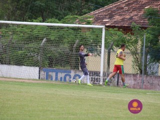 
<a style='margin-left: 5px;' class='btn btn-xs btn-social btn-facebook' href='https://www.facebook.com/sharer/sharer.php?u=https://www.boladovale.com.br/imgs/800-800-90/conteudo/fotos/1371/img1496.jpg' rel='popup' data-width='500' data-height='400'><i class='fa fa-facebook'></i>Compartilhar <span class='hidden-xs'>no Facebook</span>
</a> 
<a class='btn btn-default btn-xs' target='_blank' href='imgs/800-800-90/conteudo/fotos/1371/img1496.jpg'>
<span class='glyphicon glyphicon-cloud-download'></span> Salvar
</a> 
<span></span>