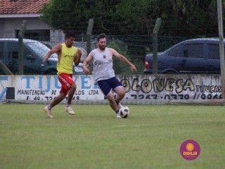 
<a style='margin-left: 5px;' class='btn btn-xs btn-social btn-facebook' href='https://www.facebook.com/sharer/sharer.php?u=https://www.boladovale.com.br/imgs/800-800-90/conteudo/fotos/1371/img1510.jpg' rel='popup' data-width='500' data-height='400'><i class='fa fa-facebook'></i>Compartilhar <span class='hidden-xs'>no Facebook</span>
</a> 
<a class='btn btn-default btn-xs' target='_blank' href='imgs/800-800-90/conteudo/fotos/1371/img1510.jpg'>
<span class='glyphicon glyphicon-cloud-download'></span> Salvar
</a> 
<span></span>
