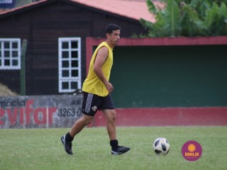 
<a style='margin-left: 5px;' class='btn btn-xs btn-social btn-facebook' href='https://www.facebook.com/sharer/sharer.php?u=https://www.boladovale.com.br/imgs/800-800-90/conteudo/fotos/1371/img1521.jpg' rel='popup' data-width='500' data-height='400'><i class='fa fa-facebook'></i>Compartilhar <span class='hidden-xs'>no Facebook</span>
</a> 
<a class='btn btn-default btn-xs' target='_blank' href='imgs/800-800-90/conteudo/fotos/1371/img1521.jpg'>
<span class='glyphicon glyphicon-cloud-download'></span> Salvar
</a> 
<span></span>