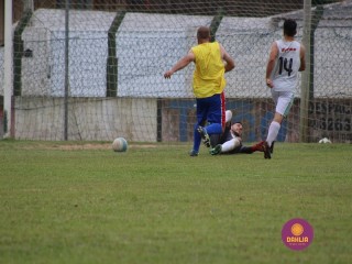 
<a style='margin-left: 5px;' class='btn btn-xs btn-social btn-facebook' href='https://www.facebook.com/sharer/sharer.php?u=https://www.boladovale.com.br/imgs/800-800-90/conteudo/fotos/1371/img1576.jpg' rel='popup' data-width='500' data-height='400'><i class='fa fa-facebook'></i>Compartilhar <span class='hidden-xs'>no Facebook</span>
</a> 
<a class='btn btn-default btn-xs' target='_blank' href='imgs/800-800-90/conteudo/fotos/1371/img1576.jpg'>
<span class='glyphicon glyphicon-cloud-download'></span> Salvar
</a> 
<span></span>