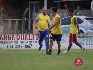 
<a style='margin-left: 5px;' class='btn btn-xs btn-social btn-facebook' href='https://www.facebook.com/sharer/sharer.php?u=https://www.boladovale.com.br/imgs/800-800-90/conteudo/fotos/1371/img1579.jpg' rel='popup' data-width='500' data-height='400'><i class='fa fa-facebook'></i>Compartilhar <span class='hidden-xs'>no Facebook</span>
</a> 
<a class='btn btn-default btn-xs' target='_blank' href='imgs/800-800-90/conteudo/fotos/1371/img1579.jpg'>
<span class='glyphicon glyphicon-cloud-download'></span> Salvar
</a> 
<span></span>