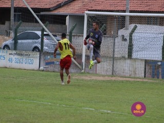 
<a style='margin-left: 5px;' class='btn btn-xs btn-social btn-facebook' href='https://www.facebook.com/sharer/sharer.php?u=https://www.boladovale.com.br/imgs/800-800-90/conteudo/fotos/1371/img1614.jpg' rel='popup' data-width='500' data-height='400'><i class='fa fa-facebook'></i>Compartilhar <span class='hidden-xs'>no Facebook</span>
</a> 
<a class='btn btn-default btn-xs' target='_blank' href='imgs/800-800-90/conteudo/fotos/1371/img1614.jpg'>
<span class='glyphicon glyphicon-cloud-download'></span> Salvar
</a> 
<span></span>