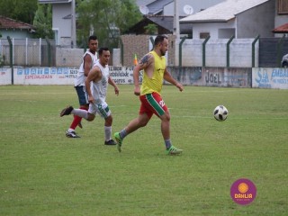 
<a style='margin-left: 5px;' class='btn btn-xs btn-social btn-facebook' href='https://www.facebook.com/sharer/sharer.php?u=https://www.boladovale.com.br/imgs/800-800-90/conteudo/fotos/1371/img1620.jpg' rel='popup' data-width='500' data-height='400'><i class='fa fa-facebook'></i>Compartilhar <span class='hidden-xs'>no Facebook</span>
</a> 
<a class='btn btn-default btn-xs' target='_blank' href='imgs/800-800-90/conteudo/fotos/1371/img1620.jpg'>
<span class='glyphicon glyphicon-cloud-download'></span> Salvar
</a> 
<span></span>