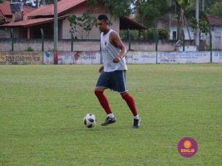 
<a style='margin-left: 5px;' class='btn btn-xs btn-social btn-facebook' href='https://www.facebook.com/sharer/sharer.php?u=https://www.boladovale.com.br/imgs/800-800-90/conteudo/fotos/1371/img1636.jpg' rel='popup' data-width='500' data-height='400'><i class='fa fa-facebook'></i>Compartilhar <span class='hidden-xs'>no Facebook</span>
</a> 
<a class='btn btn-default btn-xs' target='_blank' href='imgs/800-800-90/conteudo/fotos/1371/img1636.jpg'>
<span class='glyphicon glyphicon-cloud-download'></span> Salvar
</a> 
<span></span>