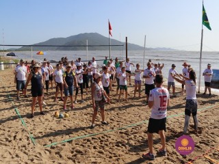 
<a style='margin-left: 5px;' class='btn btn-xs btn-social btn-facebook' href='https://www.facebook.com/sharer/sharer.php?u=https://www.boladovale.com.br/imgs/800-800-90/conteudo/fotos/1372/img2689.jpg' rel='popup' data-width='500' data-height='400'><i class='fa fa-facebook'></i>Compartilhar <span class='hidden-xs'>no Facebook</span>
</a> 
<a class='btn btn-default btn-xs' target='_blank' href='imgs/800-800-90/conteudo/fotos/1372/img2689.jpg'>
<span class='glyphicon glyphicon-cloud-download'></span> Salvar
</a> 
<span></span>