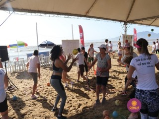 
<a style='margin-left: 5px;' class='btn btn-xs btn-social btn-facebook' href='https://www.facebook.com/sharer/sharer.php?u=https://www.boladovale.com.br/imgs/800-800-90/conteudo/fotos/1372/img2697.jpg' rel='popup' data-width='500' data-height='400'><i class='fa fa-facebook'></i>Compartilhar <span class='hidden-xs'>no Facebook</span>
</a> 
<a class='btn btn-default btn-xs' target='_blank' href='imgs/800-800-90/conteudo/fotos/1372/img2697.jpg'>
<span class='glyphicon glyphicon-cloud-download'></span> Salvar
</a> 
<span></span>