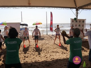 
<a style='margin-left: 5px;' class='btn btn-xs btn-social btn-facebook' href='https://www.facebook.com/sharer/sharer.php?u=https://www.boladovale.com.br/imgs/800-800-90/conteudo/fotos/1372/img2704.jpg' rel='popup' data-width='500' data-height='400'><i class='fa fa-facebook'></i>Compartilhar <span class='hidden-xs'>no Facebook</span>
</a> 
<a class='btn btn-default btn-xs' target='_blank' href='imgs/800-800-90/conteudo/fotos/1372/img2704.jpg'>
<span class='glyphicon glyphicon-cloud-download'></span> Salvar
</a> 
<span></span>