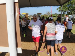 
<a style='margin-left: 5px;' class='btn btn-xs btn-social btn-facebook' href='https://www.facebook.com/sharer/sharer.php?u=https://www.boladovale.com.br/imgs/800-800-90/conteudo/fotos/1372/img2725.jpg' rel='popup' data-width='500' data-height='400'><i class='fa fa-facebook'></i>Compartilhar <span class='hidden-xs'>no Facebook</span>
</a> 
<a class='btn btn-default btn-xs' target='_blank' href='imgs/800-800-90/conteudo/fotos/1372/img2725.jpg'>
<span class='glyphicon glyphicon-cloud-download'></span> Salvar
</a> 
<span></span>