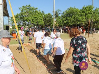 
<a style='margin-left: 5px;' class='btn btn-xs btn-social btn-facebook' href='https://www.facebook.com/sharer/sharer.php?u=https://www.boladovale.com.br/imgs/800-800-90/conteudo/fotos/1372/img2732.jpg' rel='popup' data-width='500' data-height='400'><i class='fa fa-facebook'></i>Compartilhar <span class='hidden-xs'>no Facebook</span>
</a> 
<a class='btn btn-default btn-xs' target='_blank' href='imgs/800-800-90/conteudo/fotos/1372/img2732.jpg'>
<span class='glyphicon glyphicon-cloud-download'></span> Salvar
</a> 
<span></span>