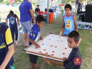 
<a style='margin-left: 5px;' class='btn btn-xs btn-social btn-facebook' href='https://www.facebook.com/sharer/sharer.php?u=https://www.boladovale.com.br/imgs/800-800-90/conteudo/fotos/1374/img2833.jpg' rel='popup' data-width='500' data-height='400'><i class='fa fa-facebook'></i>Compartilhar <span class='hidden-xs'>no Facebook</span>
</a> 
<a class='btn btn-default btn-xs' target='_blank' href='imgs/800-800-90/conteudo/fotos/1374/img2833.jpg'>
<span class='glyphicon glyphicon-cloud-download'></span> Salvar
</a> 
<span></span>