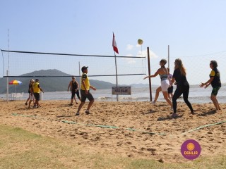 
<a style='margin-left: 5px;' class='btn btn-xs btn-social btn-facebook' href='https://www.facebook.com/sharer/sharer.php?u=https://www.boladovale.com.br/imgs/800-800-90/conteudo/fotos/1374/img2851.jpg' rel='popup' data-width='500' data-height='400'><i class='fa fa-facebook'></i>Compartilhar <span class='hidden-xs'>no Facebook</span>
</a> 
<a class='btn btn-default btn-xs' target='_blank' href='imgs/800-800-90/conteudo/fotos/1374/img2851.jpg'>
<span class='glyphicon glyphicon-cloud-download'></span> Salvar
</a> 
<span></span>