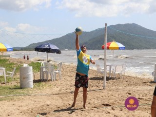 
<a style='margin-left: 5px;' class='btn btn-xs btn-social btn-facebook' href='https://www.facebook.com/sharer/sharer.php?u=https://www.boladovale.com.br/imgs/800-800-90/conteudo/fotos/1374/img2889.jpg' rel='popup' data-width='500' data-height='400'><i class='fa fa-facebook'></i>Compartilhar <span class='hidden-xs'>no Facebook</span>
</a> 
<a class='btn btn-default btn-xs' target='_blank' href='imgs/800-800-90/conteudo/fotos/1374/img2889.jpg'>
<span class='glyphicon glyphicon-cloud-download'></span> Salvar
</a> 
<span></span>