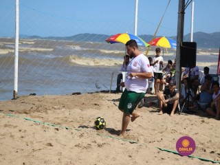 
<a style='margin-left: 5px;' class='btn btn-xs btn-social btn-facebook' href='https://www.facebook.com/sharer/sharer.php?u=https://www.boladovale.com.br/imgs/800-800-90/conteudo/fotos/1376/img3118.jpg' rel='popup' data-width='500' data-height='400'><i class='fa fa-facebook'></i>Compartilhar <span class='hidden-xs'>no Facebook</span>
</a> 
<a class='btn btn-default btn-xs' target='_blank' href='imgs/800-800-90/conteudo/fotos/1376/img3118.jpg'>
<span class='glyphicon glyphicon-cloud-download'></span> Salvar
</a> 
<span></span>