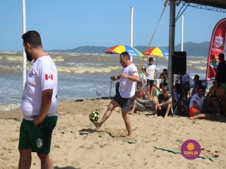 
<a style='margin-left: 5px;' class='btn btn-xs btn-social btn-facebook' href='https://www.facebook.com/sharer/sharer.php?u=https://www.boladovale.com.br/imgs/800-800-90/conteudo/fotos/1376/img3124.jpg' rel='popup' data-width='500' data-height='400'><i class='fa fa-facebook'></i>Compartilhar <span class='hidden-xs'>no Facebook</span>
</a> 
<a class='btn btn-default btn-xs' target='_blank' href='imgs/800-800-90/conteudo/fotos/1376/img3124.jpg'>
<span class='glyphicon glyphicon-cloud-download'></span> Salvar
</a> 
<span></span>