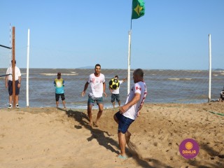 
<a style='margin-left: 5px;' class='btn btn-xs btn-social btn-facebook' href='https://www.facebook.com/sharer/sharer.php?u=https://www.boladovale.com.br/imgs/800-800-90/conteudo/fotos/1376/img3163.jpg' rel='popup' data-width='500' data-height='400'><i class='fa fa-facebook'></i>Compartilhar <span class='hidden-xs'>no Facebook</span>
</a> 
<a class='btn btn-default btn-xs' target='_blank' href='imgs/800-800-90/conteudo/fotos/1376/img3163.jpg'>
<span class='glyphicon glyphicon-cloud-download'></span> Salvar
</a> 
<span></span>