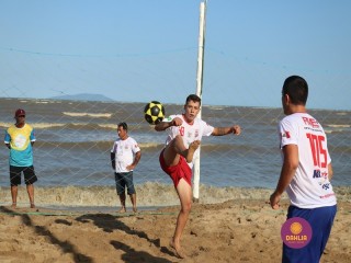 
<a style='margin-left: 5px;' class='btn btn-xs btn-social btn-facebook' href='https://www.facebook.com/sharer/sharer.php?u=https://www.boladovale.com.br/imgs/800-800-90/conteudo/fotos/1376/img3168.jpg' rel='popup' data-width='500' data-height='400'><i class='fa fa-facebook'></i>Compartilhar <span class='hidden-xs'>no Facebook</span>
</a> 
<a class='btn btn-default btn-xs' target='_blank' href='imgs/800-800-90/conteudo/fotos/1376/img3168.jpg'>
<span class='glyphicon glyphicon-cloud-download'></span> Salvar
</a> 
<span></span>