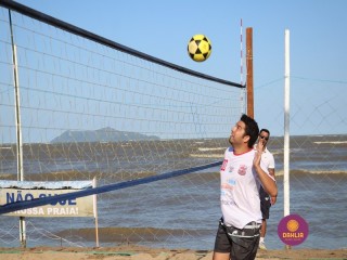 
<a style='margin-left: 5px;' class='btn btn-xs btn-social btn-facebook' href='https://www.facebook.com/sharer/sharer.php?u=https://www.boladovale.com.br/imgs/800-800-90/conteudo/fotos/1376/img3180.jpg' rel='popup' data-width='500' data-height='400'><i class='fa fa-facebook'></i>Compartilhar <span class='hidden-xs'>no Facebook</span>
</a> 
<a class='btn btn-default btn-xs' target='_blank' href='imgs/800-800-90/conteudo/fotos/1376/img3180.jpg'>
<span class='glyphicon glyphicon-cloud-download'></span> Salvar
</a> 
<span></span>