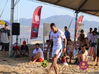 
<a style='margin-left: 5px;' class='btn btn-xs btn-social btn-facebook' href='https://www.facebook.com/sharer/sharer.php?u=https://www.boladovale.com.br/imgs/800-800-90/conteudo/fotos/1376/img3219.jpg' rel='popup' data-width='500' data-height='400'><i class='fa fa-facebook'></i>Compartilhar <span class='hidden-xs'>no Facebook</span>
</a> 
<a class='btn btn-default btn-xs' target='_blank' href='imgs/800-800-90/conteudo/fotos/1376/img3219.jpg'>
<span class='glyphicon glyphicon-cloud-download'></span> Salvar
</a> 
<span></span>