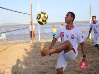 
<a style='margin-left: 5px;' class='btn btn-xs btn-social btn-facebook' href='https://www.facebook.com/sharer/sharer.php?u=https://www.boladovale.com.br/imgs/800-800-90/conteudo/fotos/1376/img3247.jpg' rel='popup' data-width='500' data-height='400'><i class='fa fa-facebook'></i>Compartilhar <span class='hidden-xs'>no Facebook</span>
</a> 
<a class='btn btn-default btn-xs' target='_blank' href='imgs/800-800-90/conteudo/fotos/1376/img3247.jpg'>
<span class='glyphicon glyphicon-cloud-download'></span> Salvar
</a> 
<span></span>