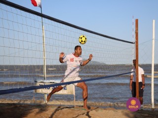 
<a style='margin-left: 5px;' class='btn btn-xs btn-social btn-facebook' href='https://www.facebook.com/sharer/sharer.php?u=https://www.boladovale.com.br/imgs/800-800-90/conteudo/fotos/1376/img3254.jpg' rel='popup' data-width='500' data-height='400'><i class='fa fa-facebook'></i>Compartilhar <span class='hidden-xs'>no Facebook</span>
</a> 
<a class='btn btn-default btn-xs' target='_blank' href='imgs/800-800-90/conteudo/fotos/1376/img3254.jpg'>
<span class='glyphicon glyphicon-cloud-download'></span> Salvar
</a> 
<span></span>