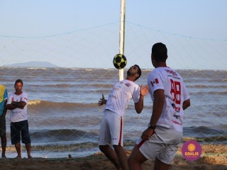 
<a style='margin-left: 5px;' class='btn btn-xs btn-social btn-facebook' href='https://www.facebook.com/sharer/sharer.php?u=https://www.boladovale.com.br/imgs/800-800-90/conteudo/fotos/1376/img3264.jpg' rel='popup' data-width='500' data-height='400'><i class='fa fa-facebook'></i>Compartilhar <span class='hidden-xs'>no Facebook</span>
</a> 
<a class='btn btn-default btn-xs' target='_blank' href='imgs/800-800-90/conteudo/fotos/1376/img3264.jpg'>
<span class='glyphicon glyphicon-cloud-download'></span> Salvar
</a> 
<span></span>