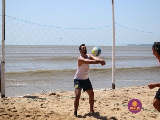 
<a style='margin-left: 5px;' class='btn btn-xs btn-social btn-facebook' href='https://www.facebook.com/sharer/sharer.php?u=https://www.boladovale.com.br/imgs/800-800-90/conteudo/fotos/1377/img3422.jpg' rel='popup' data-width='500' data-height='400'><i class='fa fa-facebook'></i>Compartilhar <span class='hidden-xs'>no Facebook</span>
</a> 
<a class='btn btn-default btn-xs' target='_blank' href='imgs/800-800-90/conteudo/fotos/1377/img3422.jpg'>
<span class='glyphicon glyphicon-cloud-download'></span> Salvar
</a> 
<span></span>