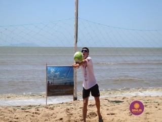 
<a style='margin-left: 5px;' class='btn btn-xs btn-social btn-facebook' href='https://www.facebook.com/sharer/sharer.php?u=https://www.boladovale.com.br/imgs/800-800-90/conteudo/fotos/1377/img3471.jpg' rel='popup' data-width='500' data-height='400'><i class='fa fa-facebook'></i>Compartilhar <span class='hidden-xs'>no Facebook</span>
</a> 
<a class='btn btn-default btn-xs' target='_blank' href='imgs/800-800-90/conteudo/fotos/1377/img3471.jpg'>
<span class='glyphicon glyphicon-cloud-download'></span> Salvar
</a> 
<span></span>