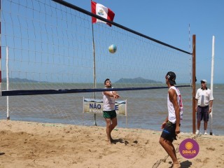 
<a style='margin-left: 5px;' class='btn btn-xs btn-social btn-facebook' href='https://www.facebook.com/sharer/sharer.php?u=https://www.boladovale.com.br/imgs/800-800-90/conteudo/fotos/1377/img3543.jpg' rel='popup' data-width='500' data-height='400'><i class='fa fa-facebook'></i>Compartilhar <span class='hidden-xs'>no Facebook</span>
</a> 
<a class='btn btn-default btn-xs' target='_blank' href='imgs/800-800-90/conteudo/fotos/1377/img3543.jpg'>
<span class='glyphicon glyphicon-cloud-download'></span> Salvar
</a> 
<span></span>