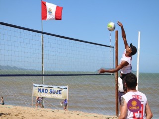 
<a style='margin-left: 5px;' class='btn btn-xs btn-social btn-facebook' href='https://www.facebook.com/sharer/sharer.php?u=https://www.boladovale.com.br/imgs/800-800-90/conteudo/fotos/1377/img3625.jpg' rel='popup' data-width='500' data-height='400'><i class='fa fa-facebook'></i>Compartilhar <span class='hidden-xs'>no Facebook</span>
</a> 
<a class='btn btn-default btn-xs' target='_blank' href='imgs/800-800-90/conteudo/fotos/1377/img3625.jpg'>
<span class='glyphicon glyphicon-cloud-download'></span> Salvar
</a> 
<span></span>