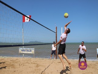 
<a style='margin-left: 5px;' class='btn btn-xs btn-social btn-facebook' href='https://www.facebook.com/sharer/sharer.php?u=https://www.boladovale.com.br/imgs/800-800-90/conteudo/fotos/1377/img3652.jpg' rel='popup' data-width='500' data-height='400'><i class='fa fa-facebook'></i>Compartilhar <span class='hidden-xs'>no Facebook</span>
</a> 
<a class='btn btn-default btn-xs' target='_blank' href='imgs/800-800-90/conteudo/fotos/1377/img3652.jpg'>
<span class='glyphicon glyphicon-cloud-download'></span> Salvar
</a> 
<span></span>