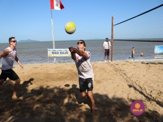 
<a style='margin-left: 5px;' class='btn btn-xs btn-social btn-facebook' href='https://www.facebook.com/sharer/sharer.php?u=https://www.boladovale.com.br/imgs/800-800-90/conteudo/fotos/1377/img3785.jpg' rel='popup' data-width='500' data-height='400'><i class='fa fa-facebook'></i>Compartilhar <span class='hidden-xs'>no Facebook</span>
</a> 
<a class='btn btn-default btn-xs' target='_blank' href='imgs/800-800-90/conteudo/fotos/1377/img3785.jpg'>
<span class='glyphicon glyphicon-cloud-download'></span> Salvar
</a> 
<span></span>